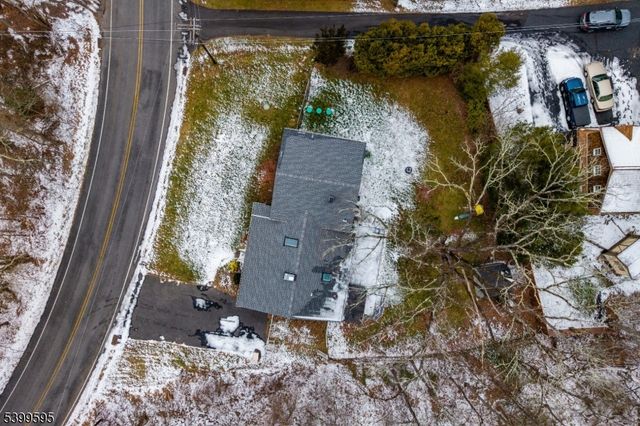 66 Silver Grove Rd, Hardyston Twp., NJ 07460