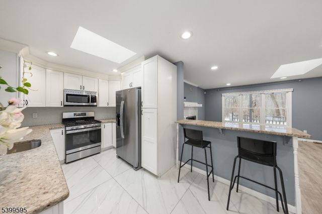 66 Silver Grove Rd, Hardyston Twp., NJ 07460