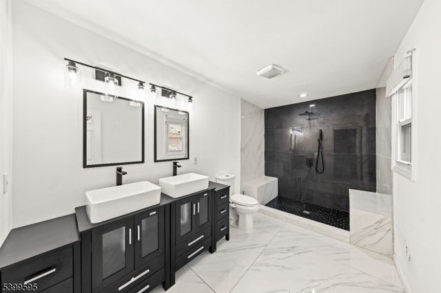 66 Silver Grove Rd, Hardyston Twp., NJ 07460