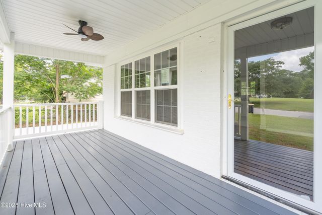 116 Long Acres Drive, Jacksonville, NC 28546
