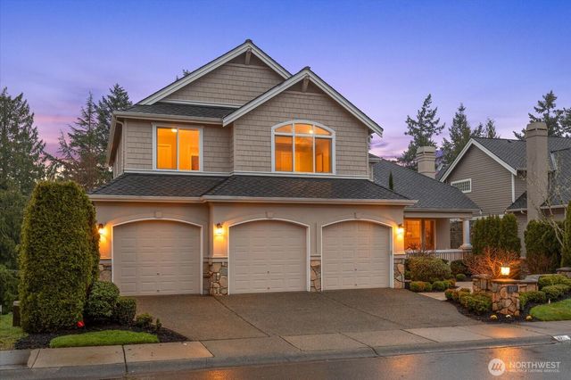 2211 204th Place NE, Sammamish, WA 98074