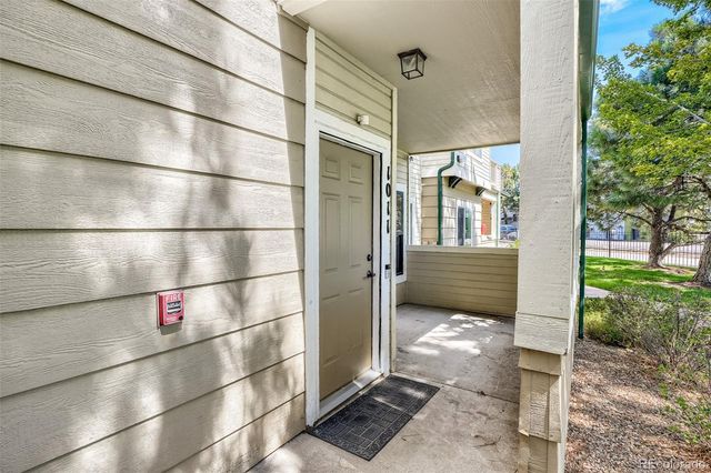 8707 E Florida Avenue 1011, Denver, CO 80247