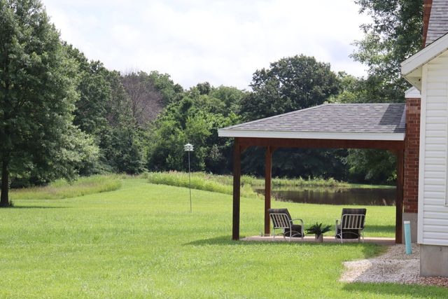 14795 S 1825 Road, Stockton, MO 65785