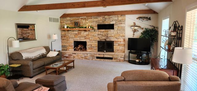 14795 S 1825 Road, Stockton, MO 65785