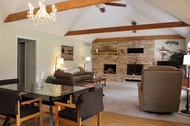 14795 S 1825 Road, Stockton, MO 65785