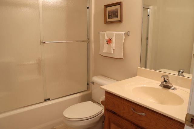 14795 S 1825 Road, Stockton, MO 65785