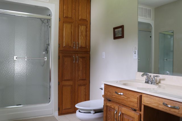 14795 S 1825 Road, Stockton, MO 65785