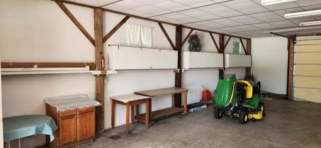 14795 S 1825 Road, Stockton, MO 65785