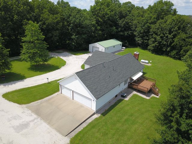 14795 S 1825 Road, Stockton, MO 65785