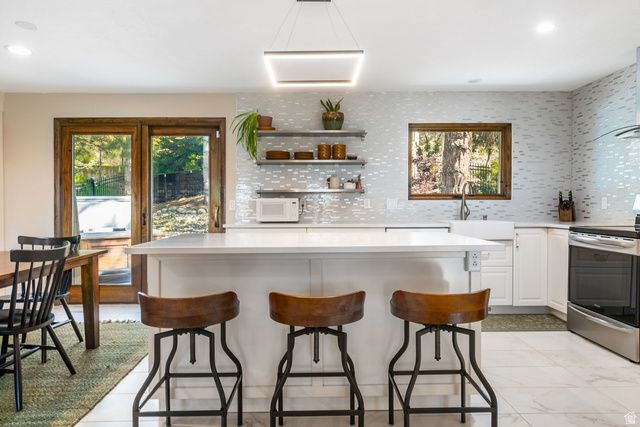 2555 E CHALET RD, Cottonwood Heights, UT 84093