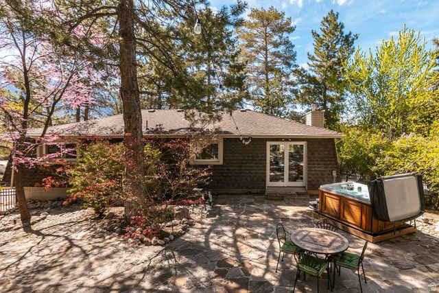 2555 E CHALET RD, Cottonwood Heights, UT 84093