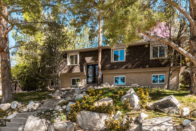 2555 E CHALET RD, Cottonwood Heights, UT 84093