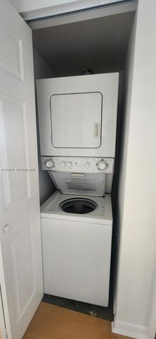 3300 NE 191st St 818, Aventura, FL 33180