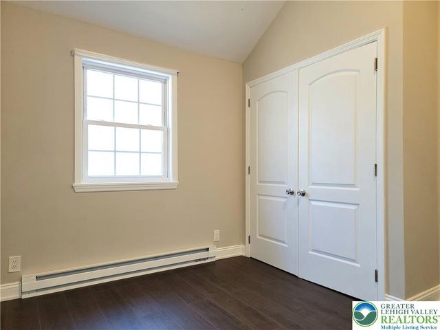 867 UNDERWOOD Road West, Middle Smithfield Twp, PA 18302