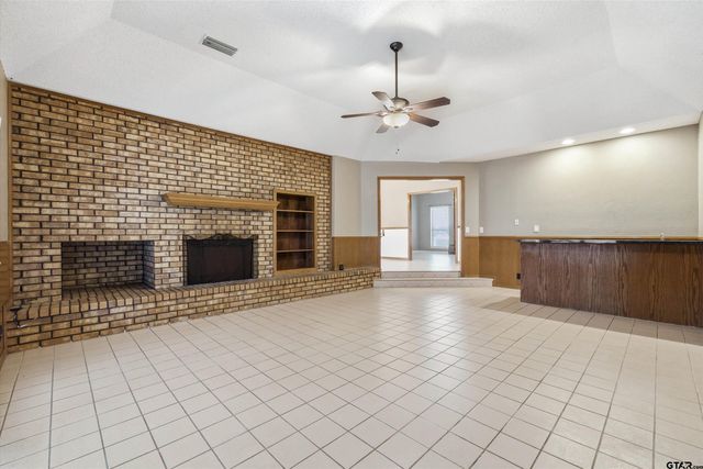 12098 Squirrel RD, Pittsburg, TX 75686