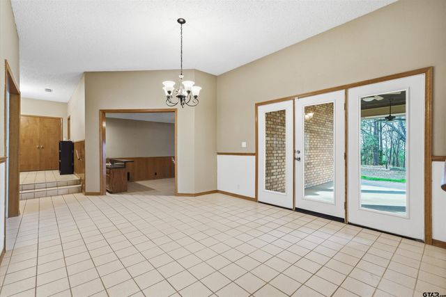 12098 Squirrel RD, Pittsburg, TX 75686