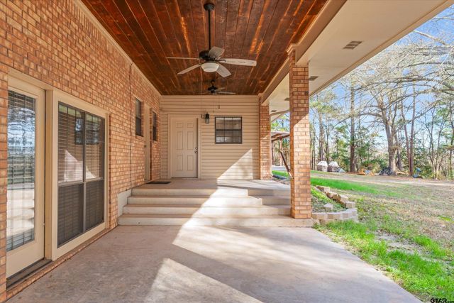 12098 Squirrel RD, Pittsburg, TX 75686