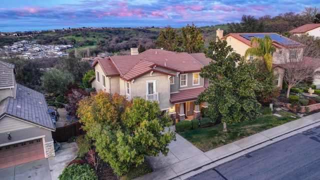 2208 Raintree Ct, Rocklin, CA 95765