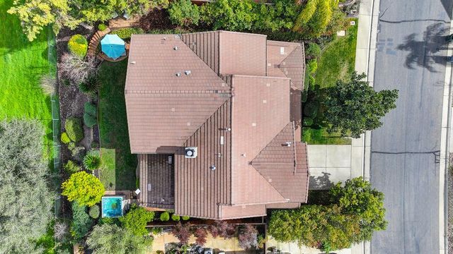 2208 Raintree Ct, Rocklin, CA 95765