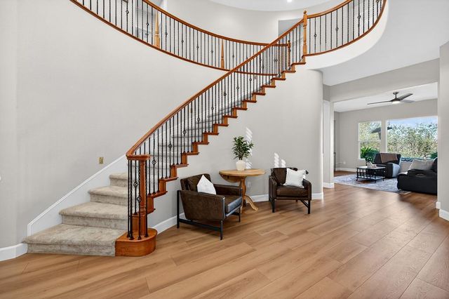 2208 Raintree Ct, Rocklin, CA 95765