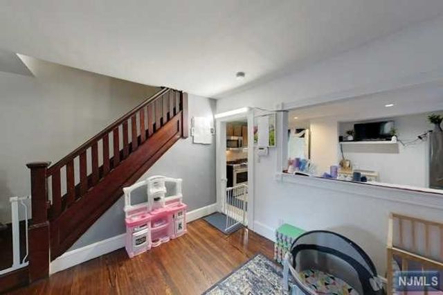 129 Riverview Avenue, North Arlington, NJ 07031