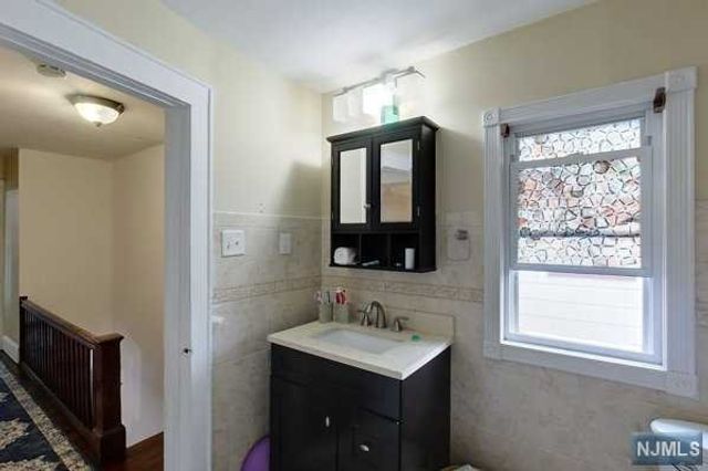 129 Riverview Avenue, North Arlington, NJ 07031