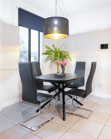 10807 SW 232nd Ter, Homestead, FL 33032