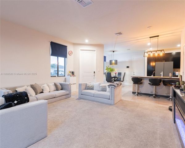 10807 SW 232nd Ter, Homestead, FL 33032