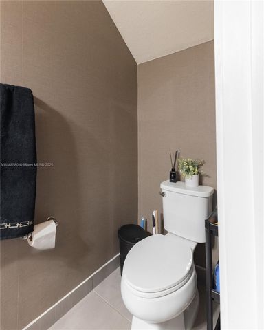 10807 SW 232nd Ter, Homestead, FL 33032