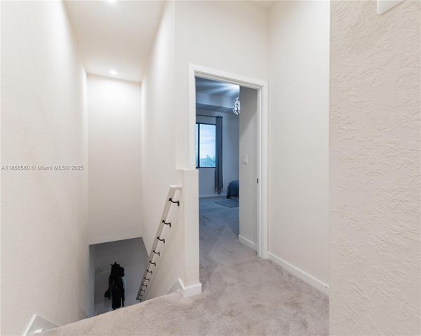 10807 SW 232nd Ter, Homestead, FL 33032