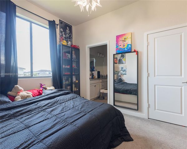 10807 SW 232nd Ter, Homestead, FL 33032