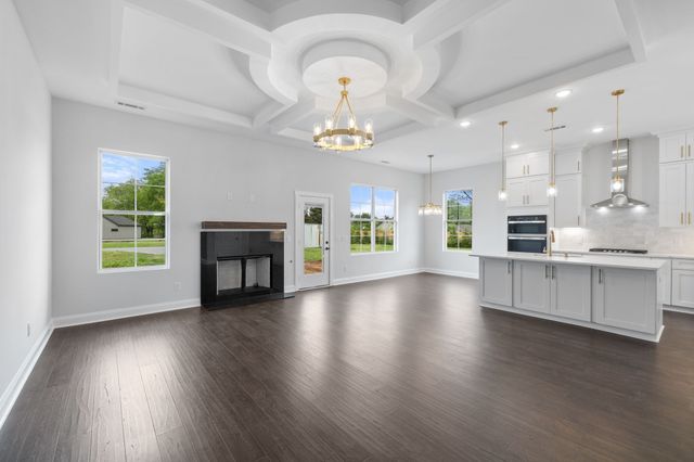 67 Summerset Dr, Winchester, TN 37398