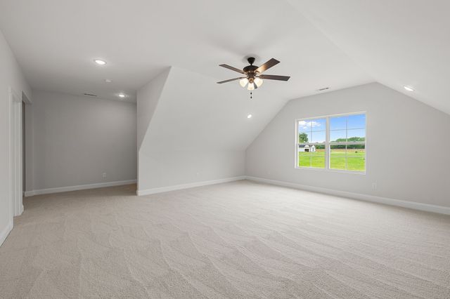 67 Summerset Dr, Winchester, TN 37398