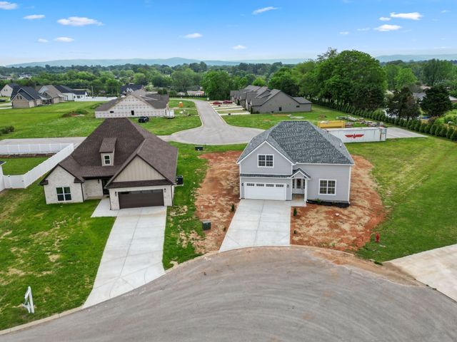 67 Summerset Dr, Winchester, TN 37398