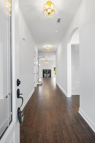 67 Summerset Dr, Winchester, TN 37398