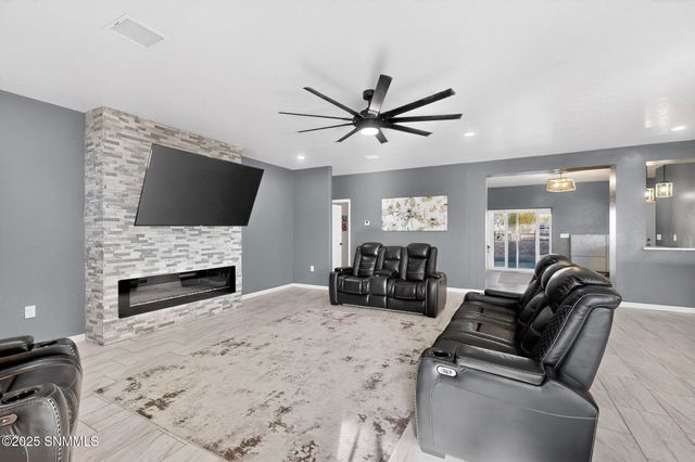 4020 Nemesh Drive, Las Cruces, NM 88005