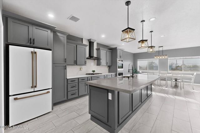 4020 Nemesh Drive, Las Cruces, NM 88005