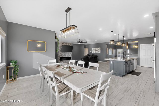 4020 Nemesh Drive, Las Cruces, NM 88005