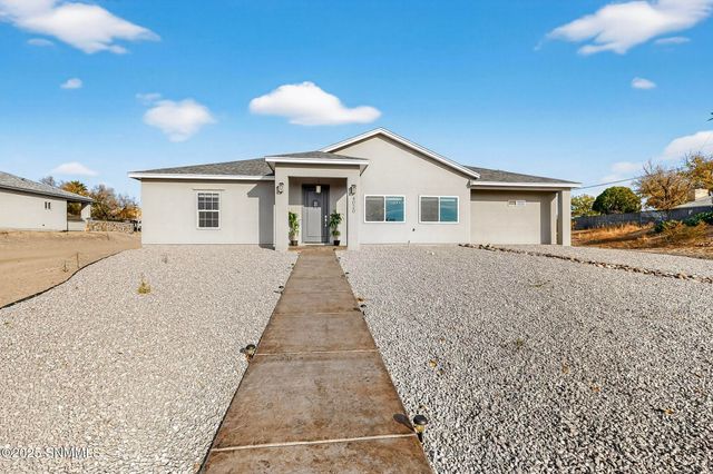 4020 Nemesh Drive, Las Cruces, NM 88005
