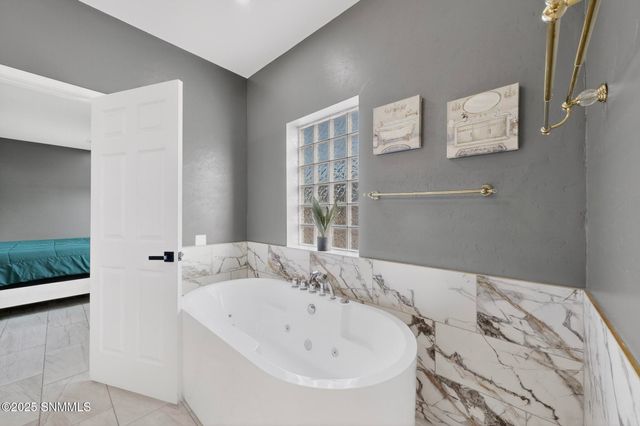 4020 Nemesh Drive, Las Cruces, NM 88005