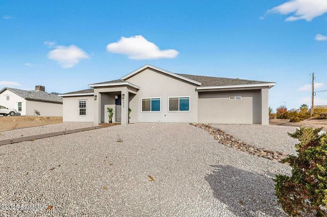 4020 Nemesh Drive, Las Cruces, NM 88005
