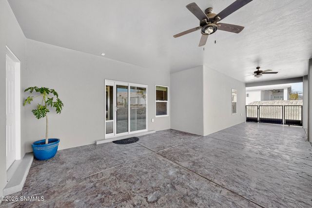 4020 Nemesh Drive, Las Cruces, NM 88005