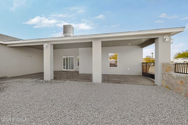 4020 Nemesh Drive, Las Cruces, NM 88005