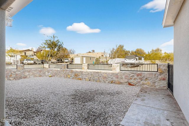 4020 Nemesh Drive, Las Cruces, NM 88005