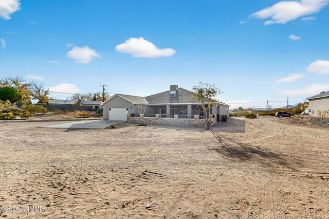 4020 Nemesh Drive, Las Cruces, NM 88005