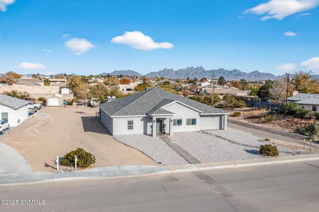 4020 Nemesh Drive, Las Cruces, NM 88005
