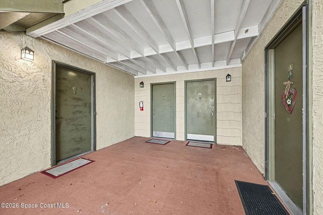 3590 Sable Palm Lane B, Titusville, FL 32780