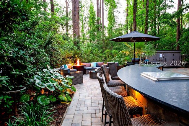 133 Arrow Road 14, Hilton Head Island, SC 29928