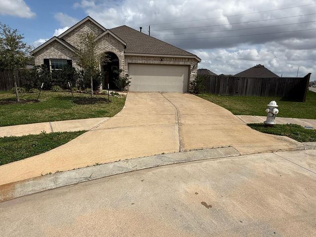 5335 Winding Stream Drive, Rosenberg, TX 77469