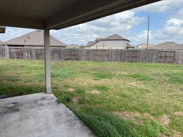 5335 Winding Stream Drive, Rosenberg, TX 77469